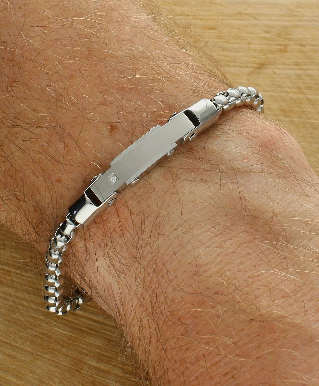 Bransoletka męska Nomination Italy Strong z białym diamentem 028321 001.png